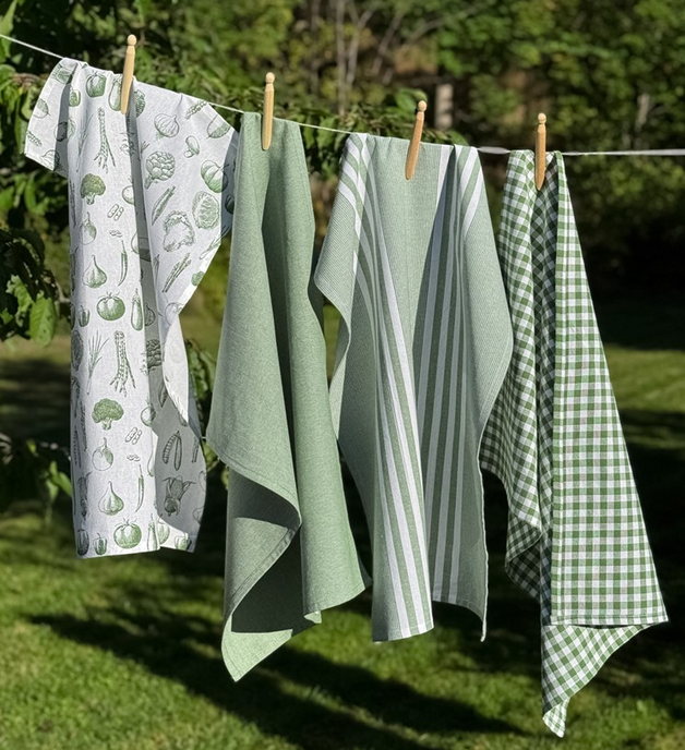 Geschirrtücher nachhaltig aus recyceltem Material | 4-er Set Tante Tilda grün