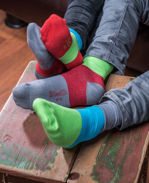BUXandSOX Socken knallig | Chilliger Charlie