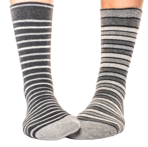 Bei BUXandSOX Streifensocken mit Lurex!