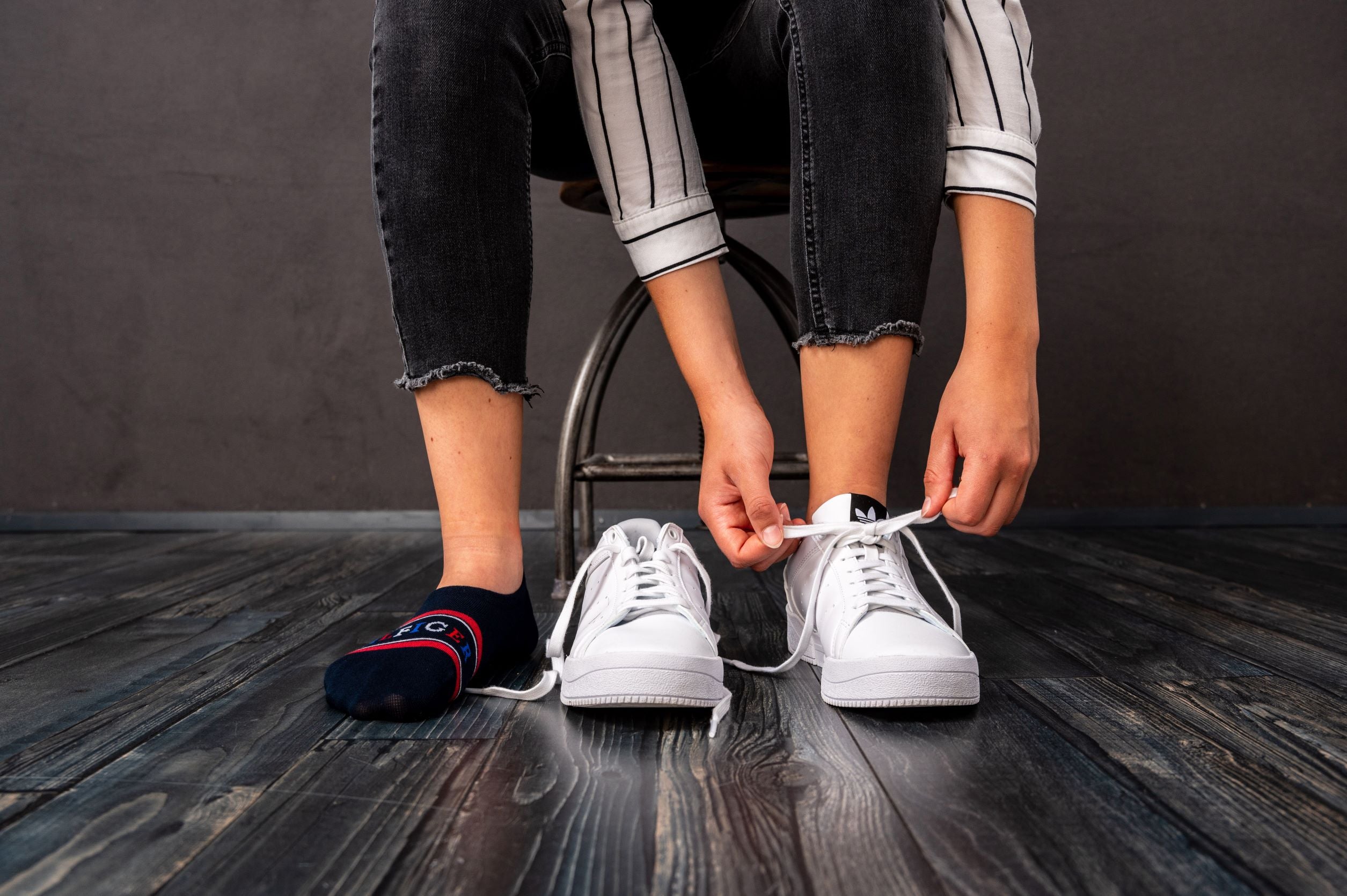 TOMMY HILFIGER Sneakersocken und Füsslinge | Geschenkbox mit 4 Paar Trendy Tommy