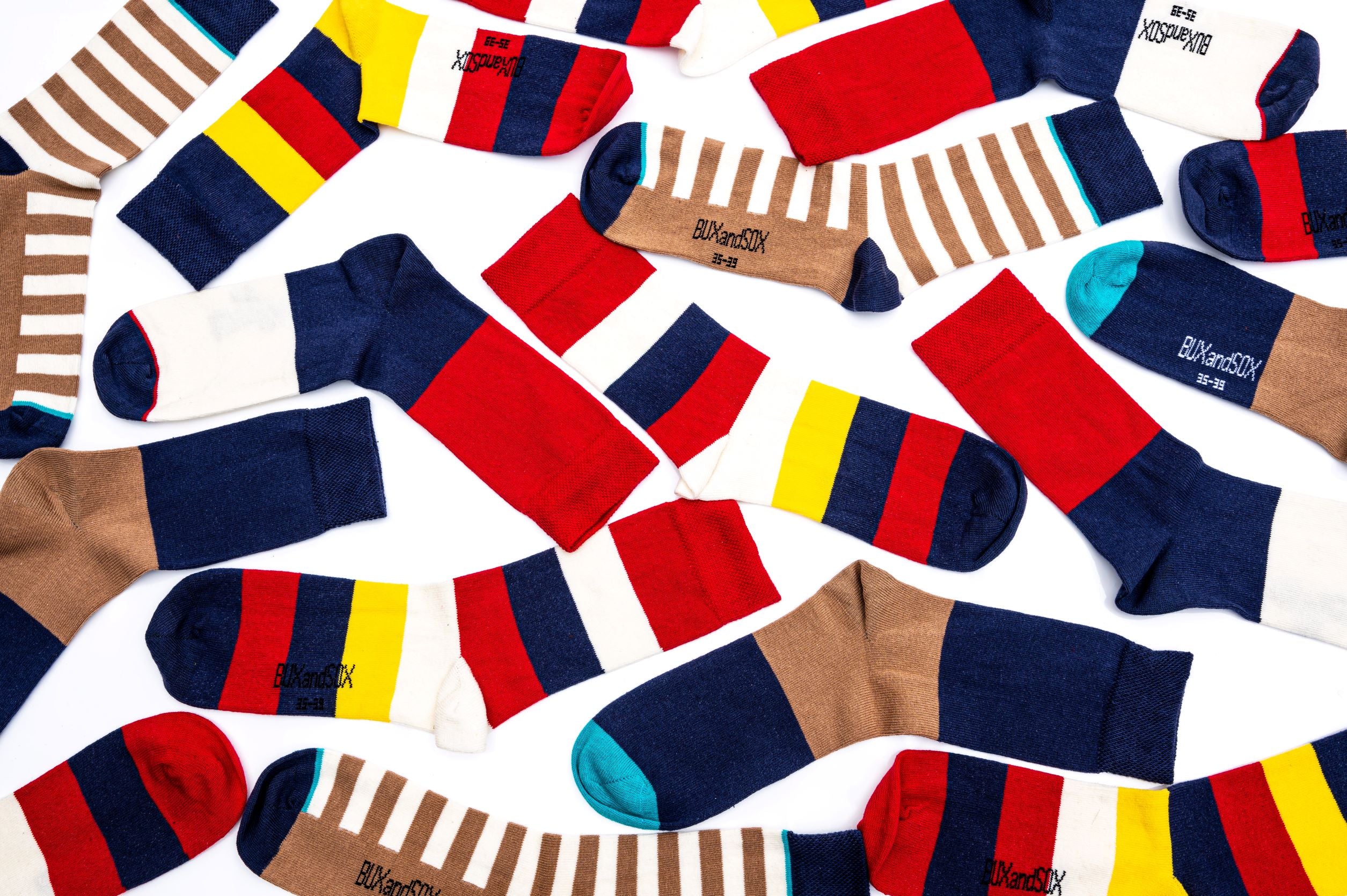 BUXandSOX Sockenbox mit 5 Paar gestreiften Socken