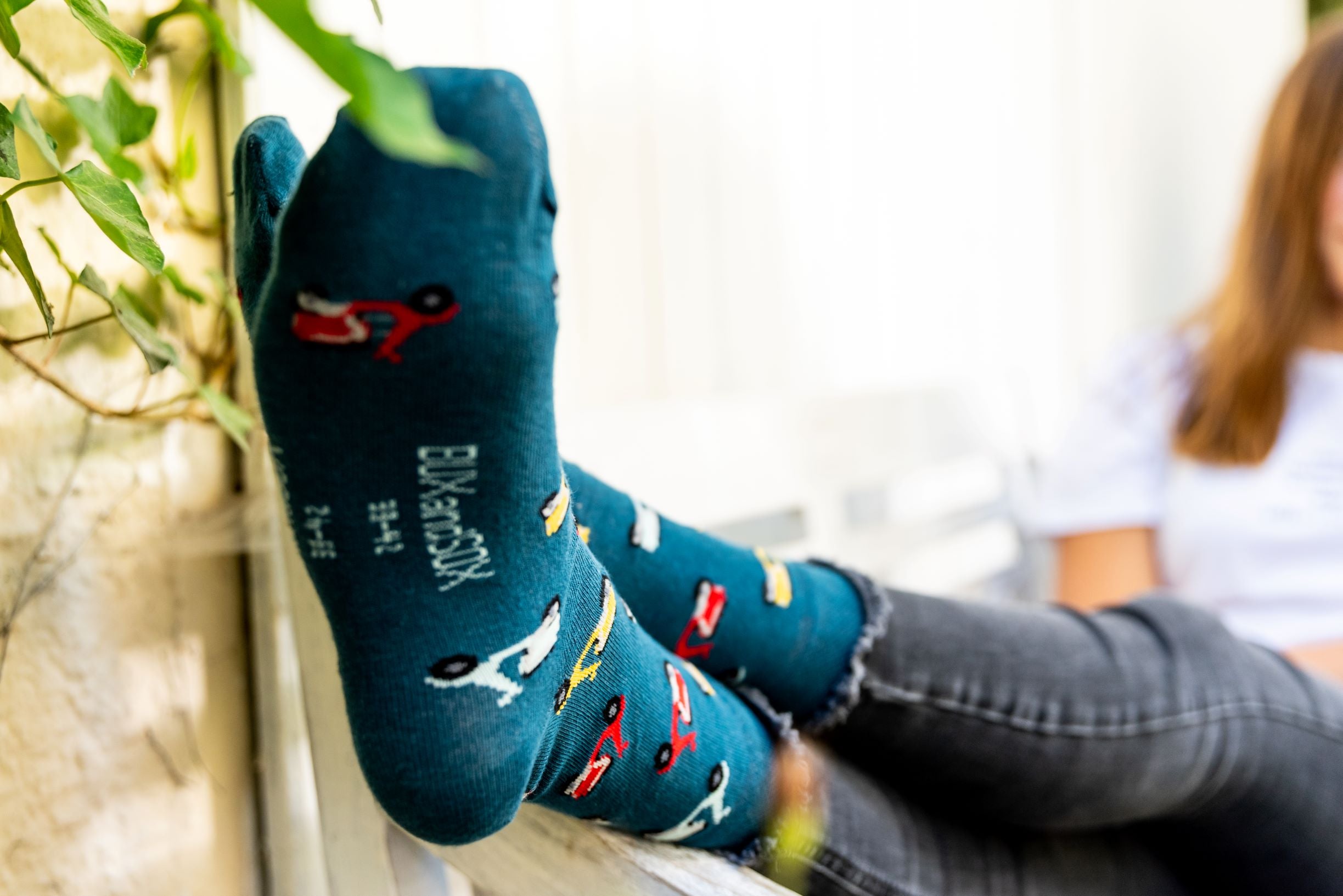 Socken mit Vespa-Roller von BUXandSOX