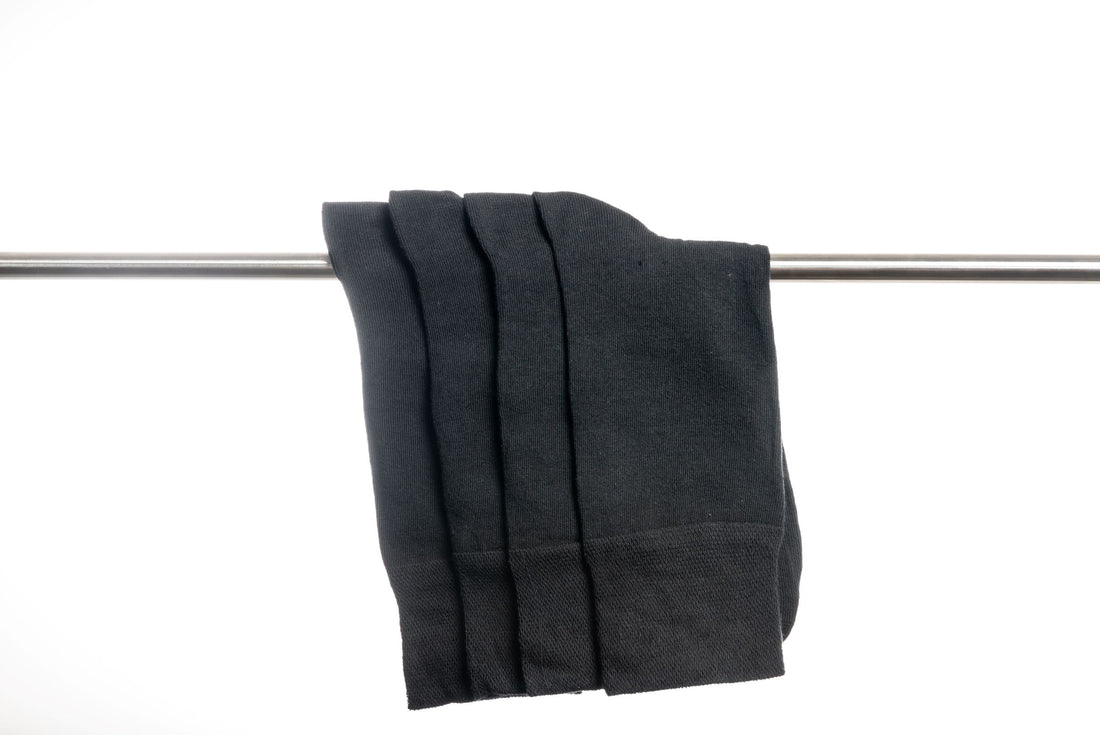 Schwarze Socken für Herren