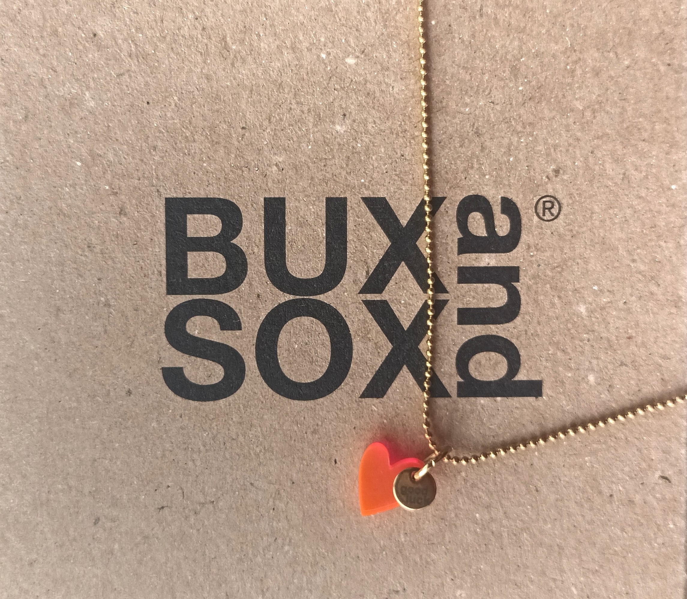 Modische Halskette mit Anhänger | Hübsche Hanni 1